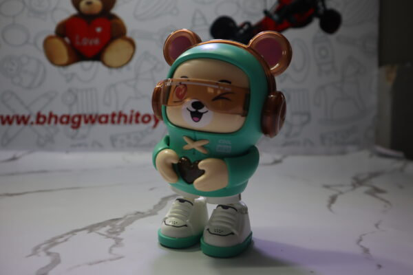 Dancing Bear with Music, Light & Dynamic Dance and Walk