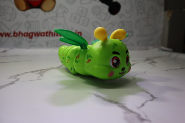 Stunt Carpenterworm Revolve 360 Toy for kids