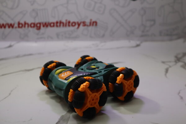 Two-Sided Dance Monster – Remote Controlled Vehicle