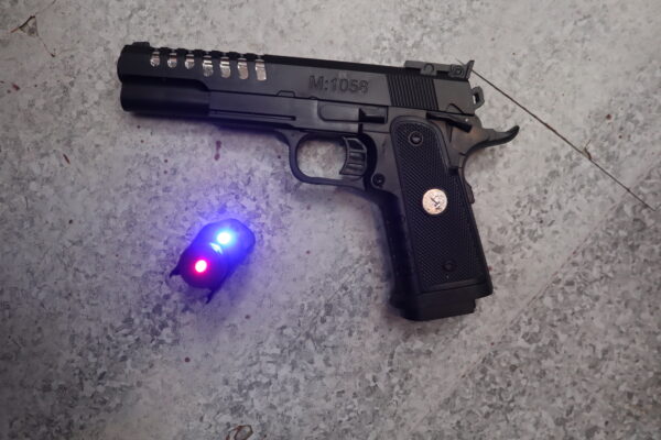 Air Soft Gun with Laser Pointer