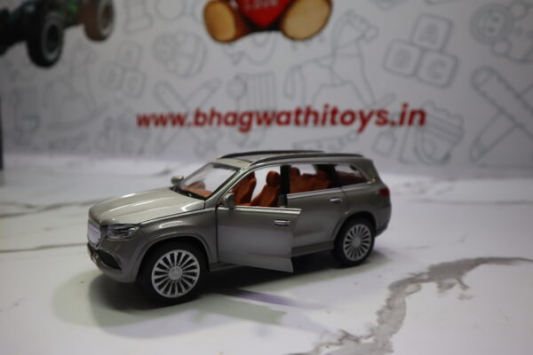 HCf Die-Cast 1:22 Scale Maybach Mercedes Model Car