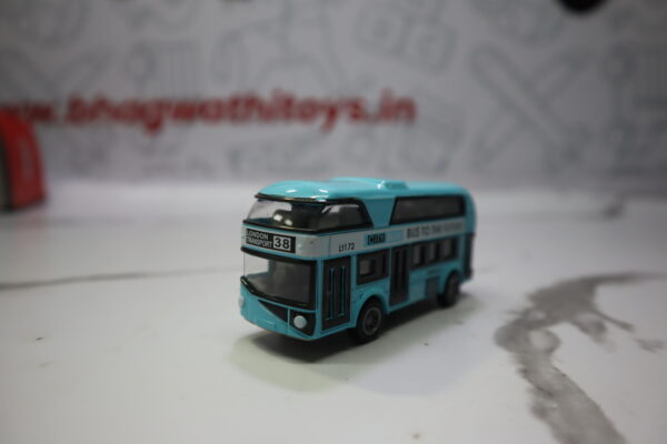 Modern City Metal Bus Toy – Realistic Fun with Light & Sound